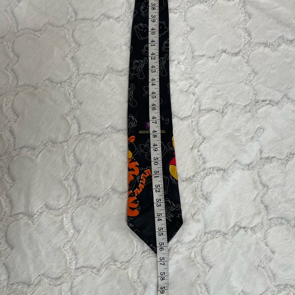 DISNEY POOH Winnie The Pooh Neck Tie OS - Picture 9 of 10